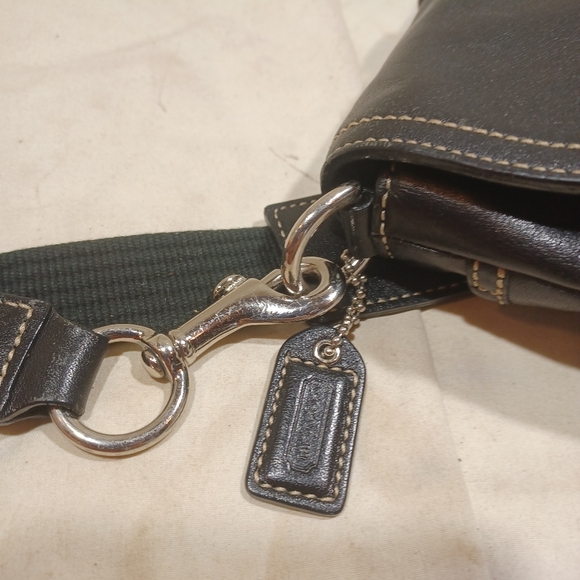 Coach crossbody - Picture 5 of 12